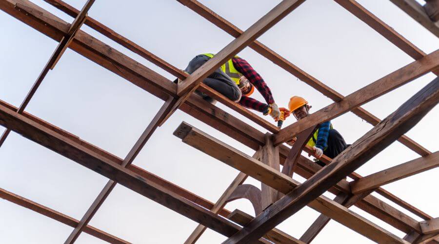 Professional gutter cleaning services in New Milford, PA